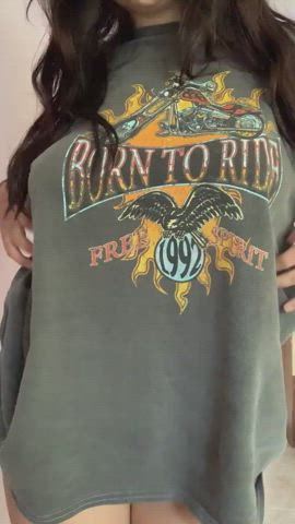 As the shirt says I was born to ride. (F) : video clip