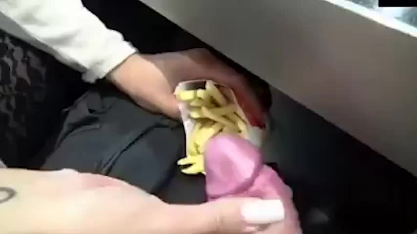 She needed sauce for her fries : video clip