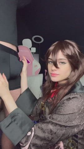 still gotta give bjs even in cosplay 💪 : video clip