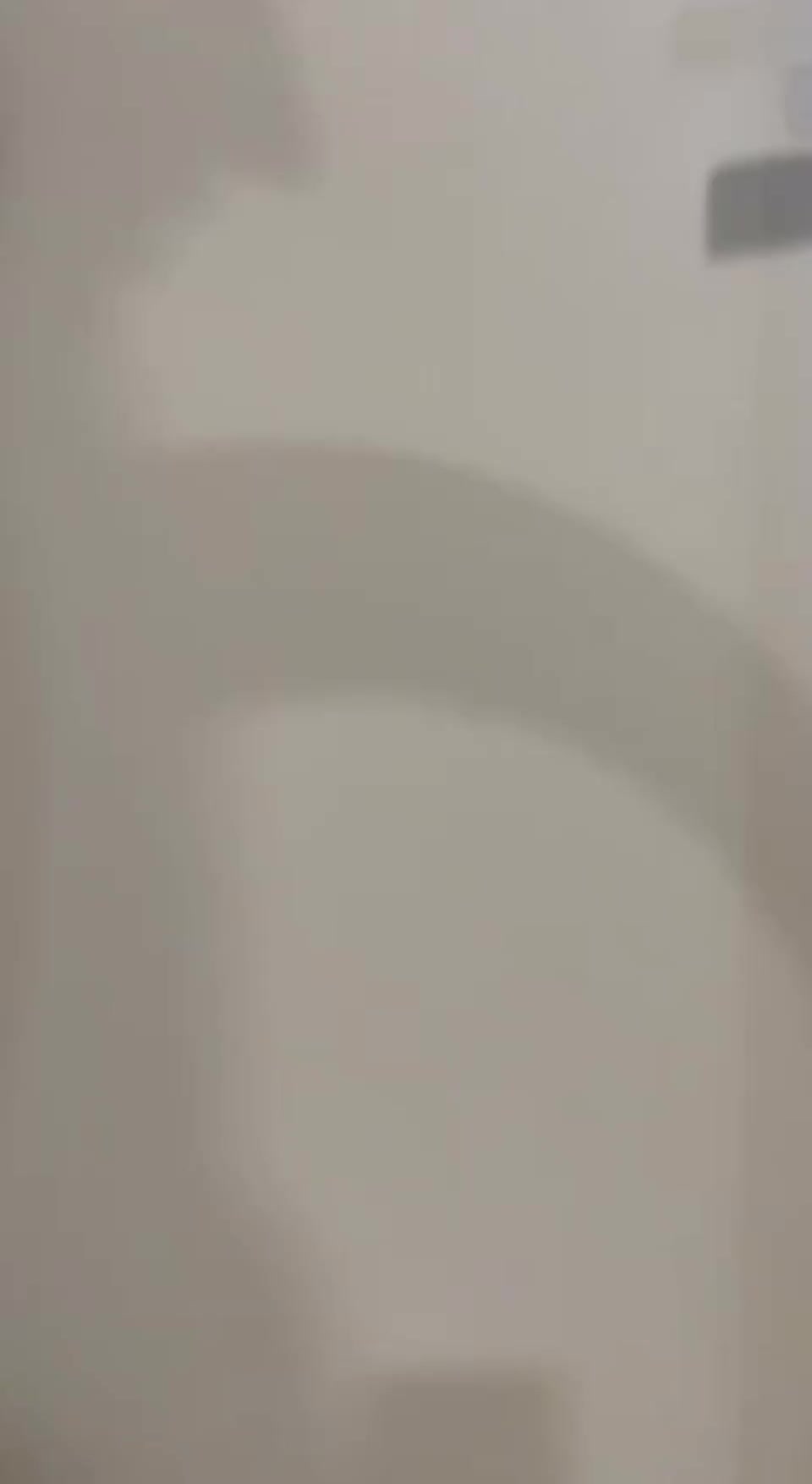 This is my bouncy invitation : video clip