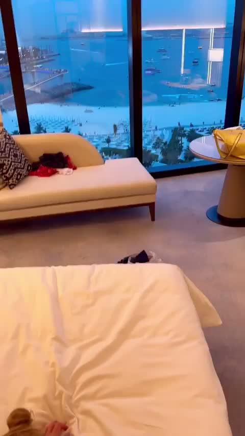 I just HAD to feel him in my ass : video clip