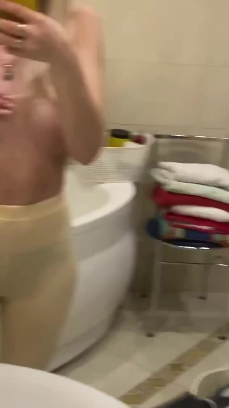 I enjoy showing off my massive milf titties : video clip