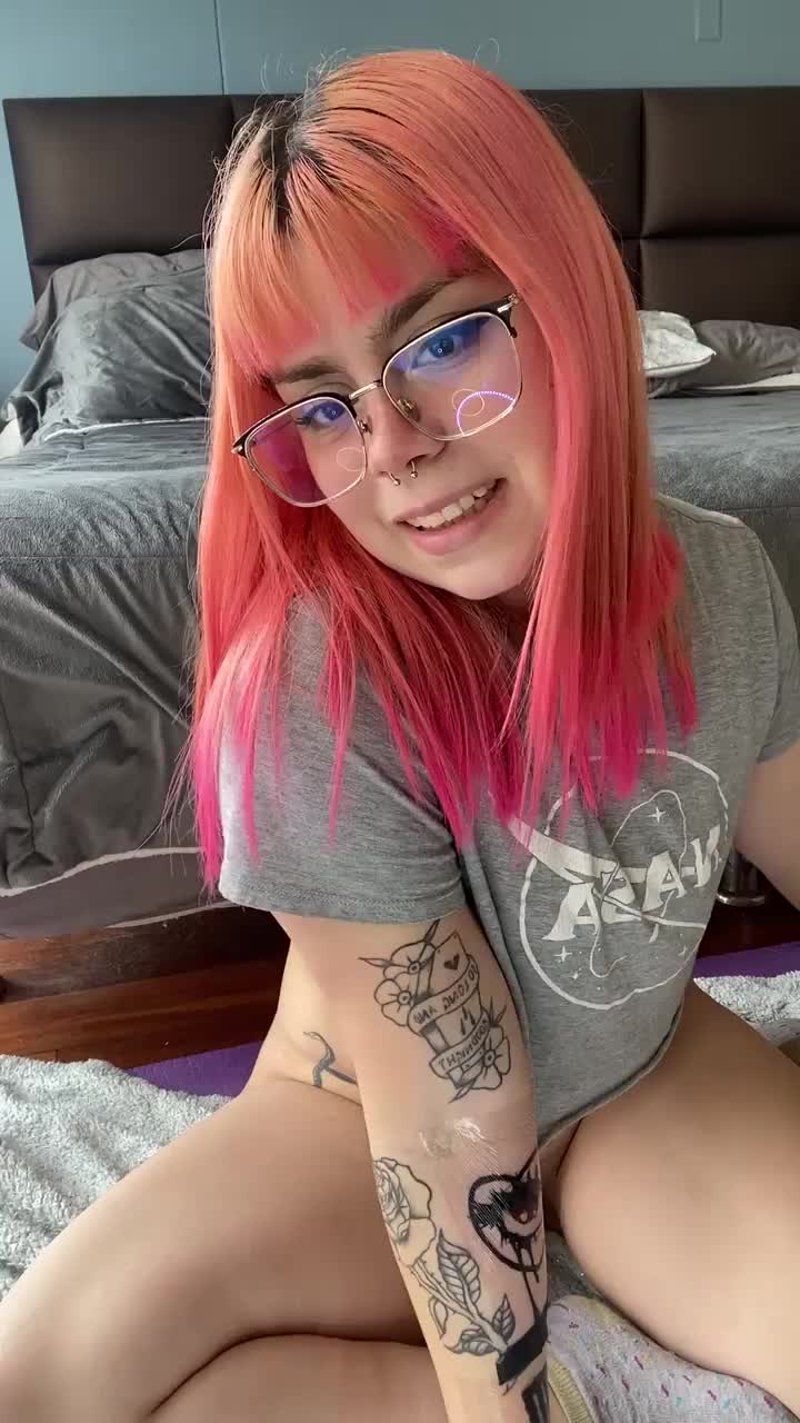 I want you to be proud of my big tits, daddy! : video clip