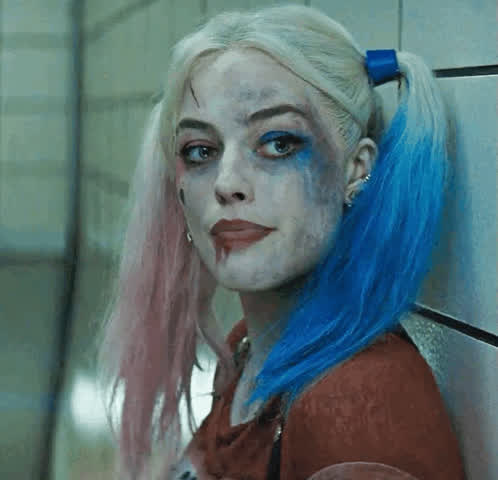 Harley’s ready for her next blowjob… [Margot Robbie] : video clip