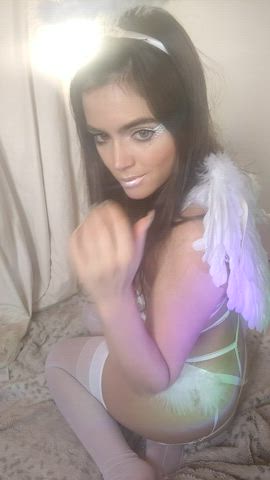 Would you have sex with with a horny angel?? 😈 : video clip