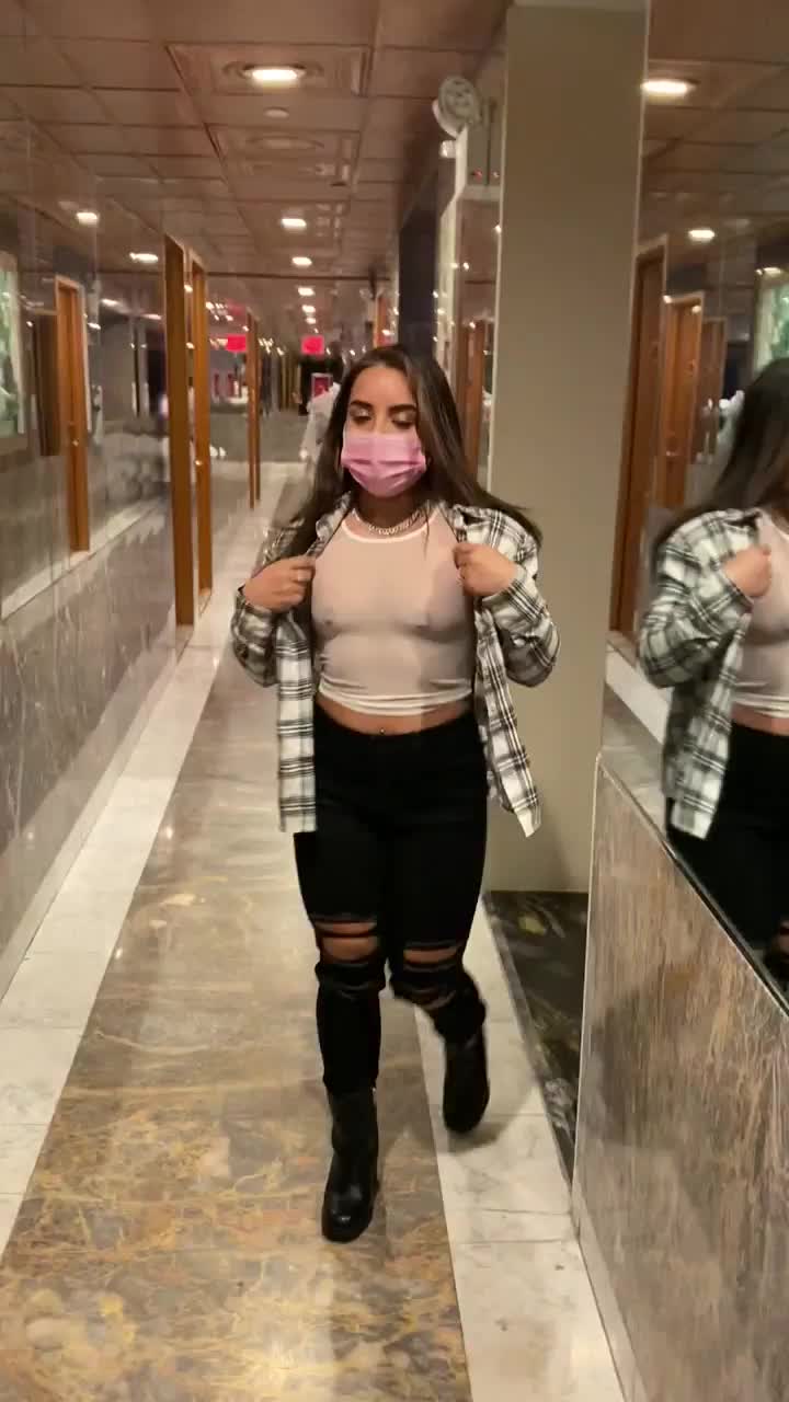 Flashing my tiny Mexicana tits in an NYC hotel hallway : video clip