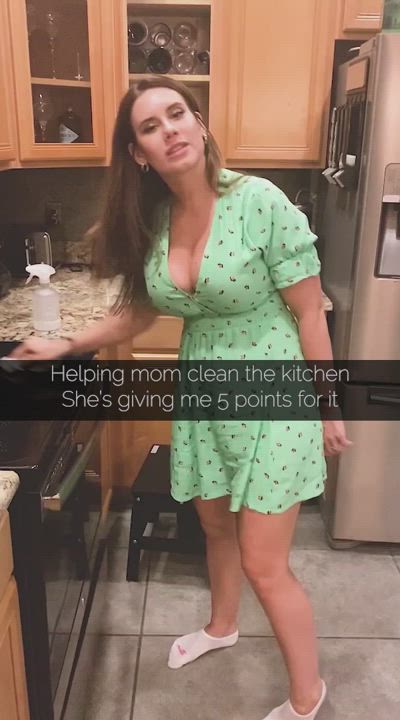 [M/S] Fucking My Busty Mom With The Points System : video clip