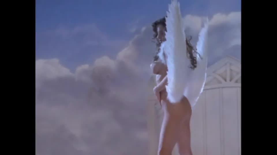 Kelly Monaco 1997 : video clip