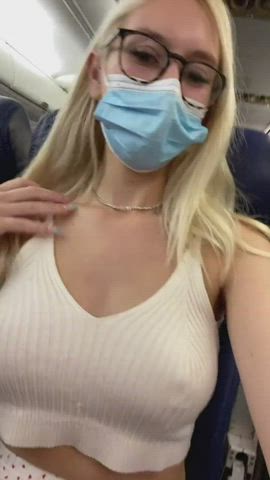 Any idea who this plane flasher is? : video clip