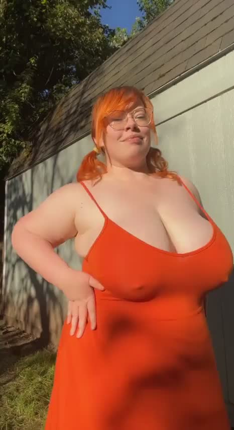 I’m ready to get railed in a sun dress : video clip