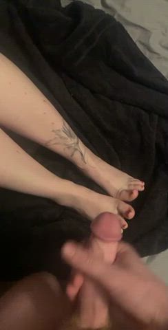 Love her feet : video clip