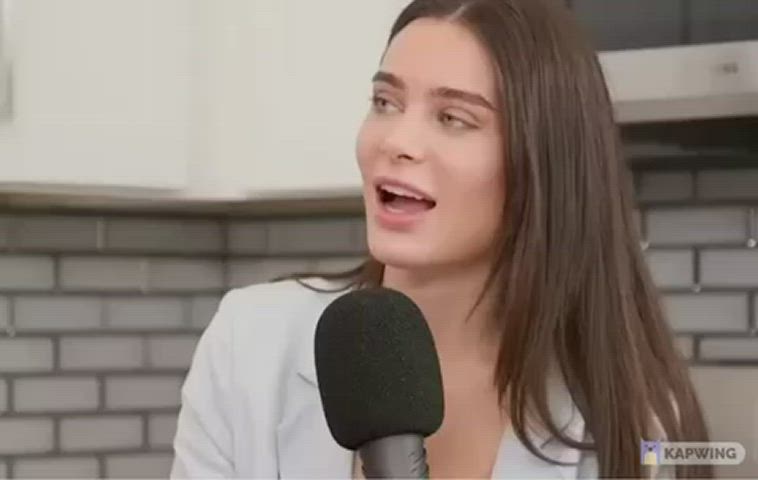 Lana Rhoades showing us why she’s such an inspiration : video clip