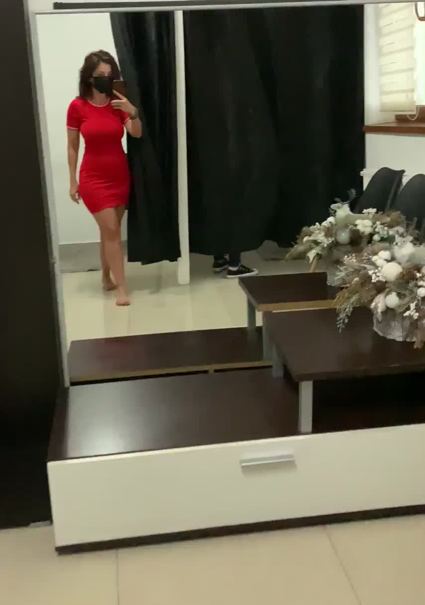 Who knew shopping can give you such a thrill [gif] : video clip
