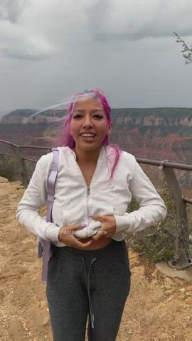 Flashing at a national park [GIF] : video clip