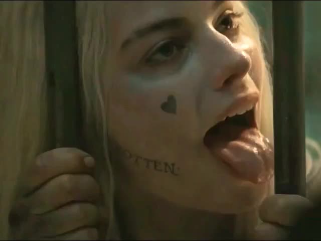 Imagine Margot Robbie tongue on your tip : video clip