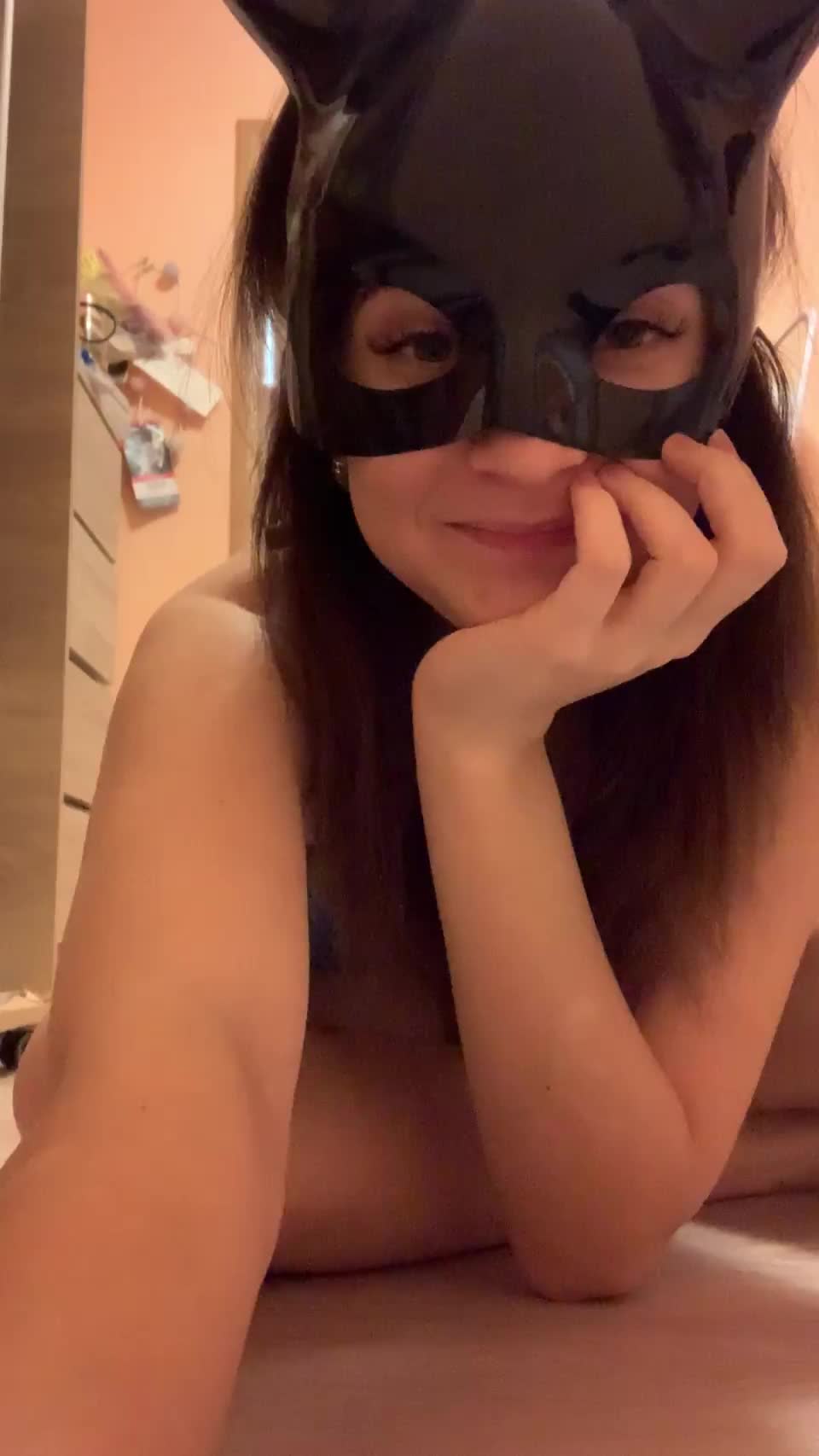 I hope my petite teen body makes you horny : video clip