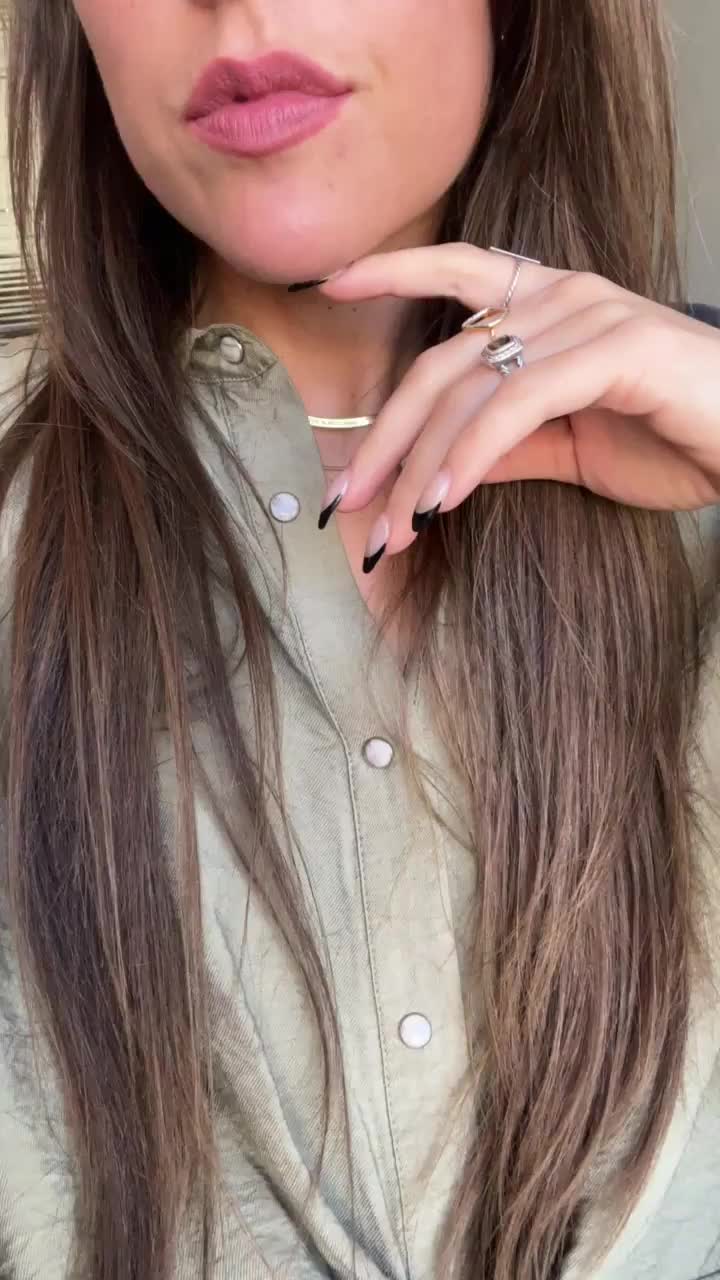 Just sitting at my desk at work and wanted to show you what’s under my dress [GIF] : video clip