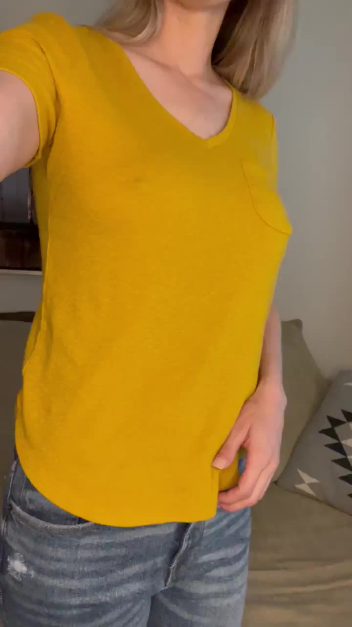 Happy Easter daddy! Can you put these in your mouth? : video clip