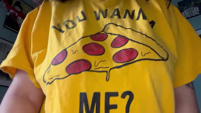 Hope you like pepperonis : video clip