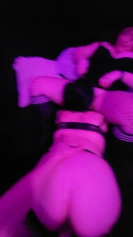 Deepstrokes as she eats my wife's pussy : video clip