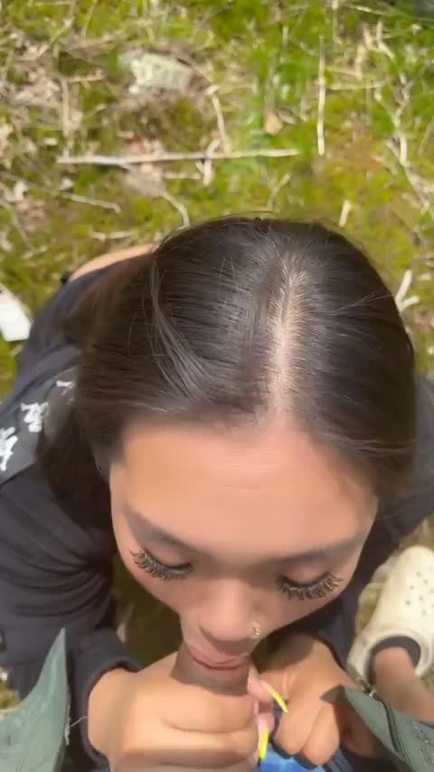 Needed some protein during our hike and decided to milk some out : video clip