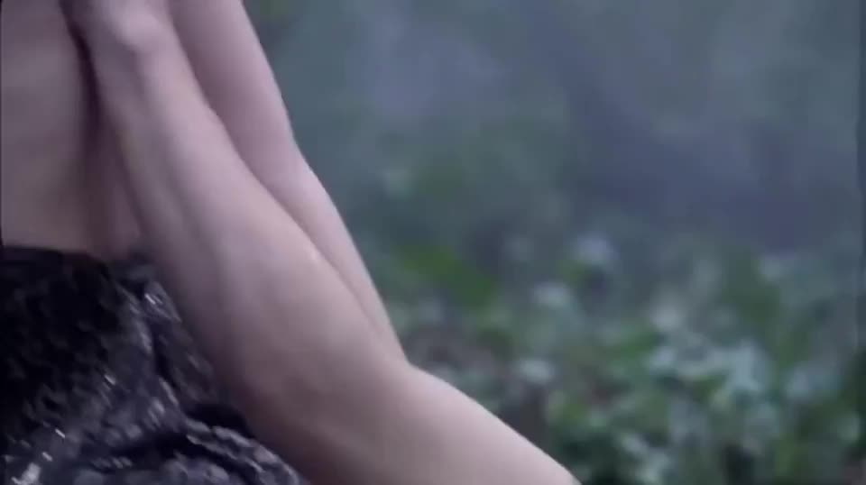 Natalie Dormer in "The Tudors" : video clip