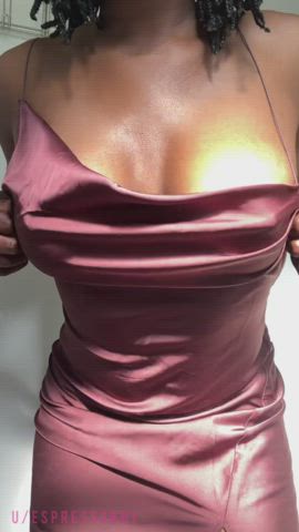 some perky ebony tits to make you smile : video clip