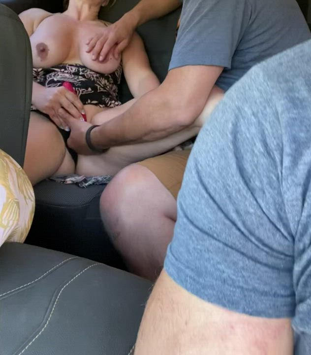 Hubby’s friend making me cum in the backseat while we wait for the ferry! [GIF] : video clip