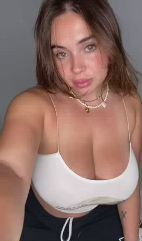 Huge tits reveal 😍😍 Her Updated album Links in comments 👇🏻 : video clip