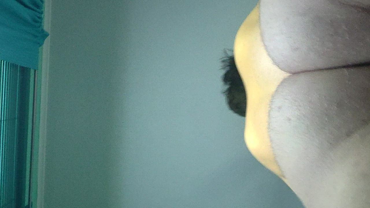 Daddy secretly recording how well he abuses my pussy. : video clip