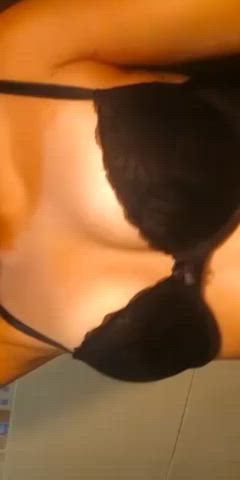 Just the tough of rough sex can make me warmer : video clip