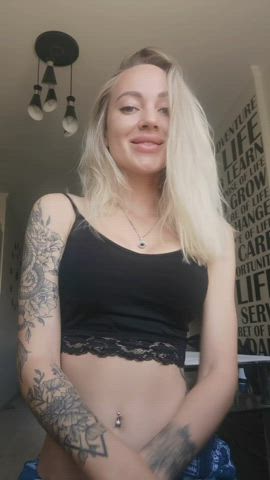 Do you like my waist to boobs ratio? : video clip