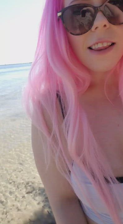 [gif] Cum on my chest, titties in the sun, it's a good day 😊 : video clip