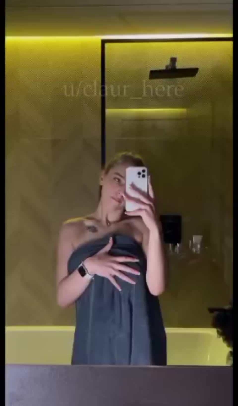 Wanting to be played with : video clip