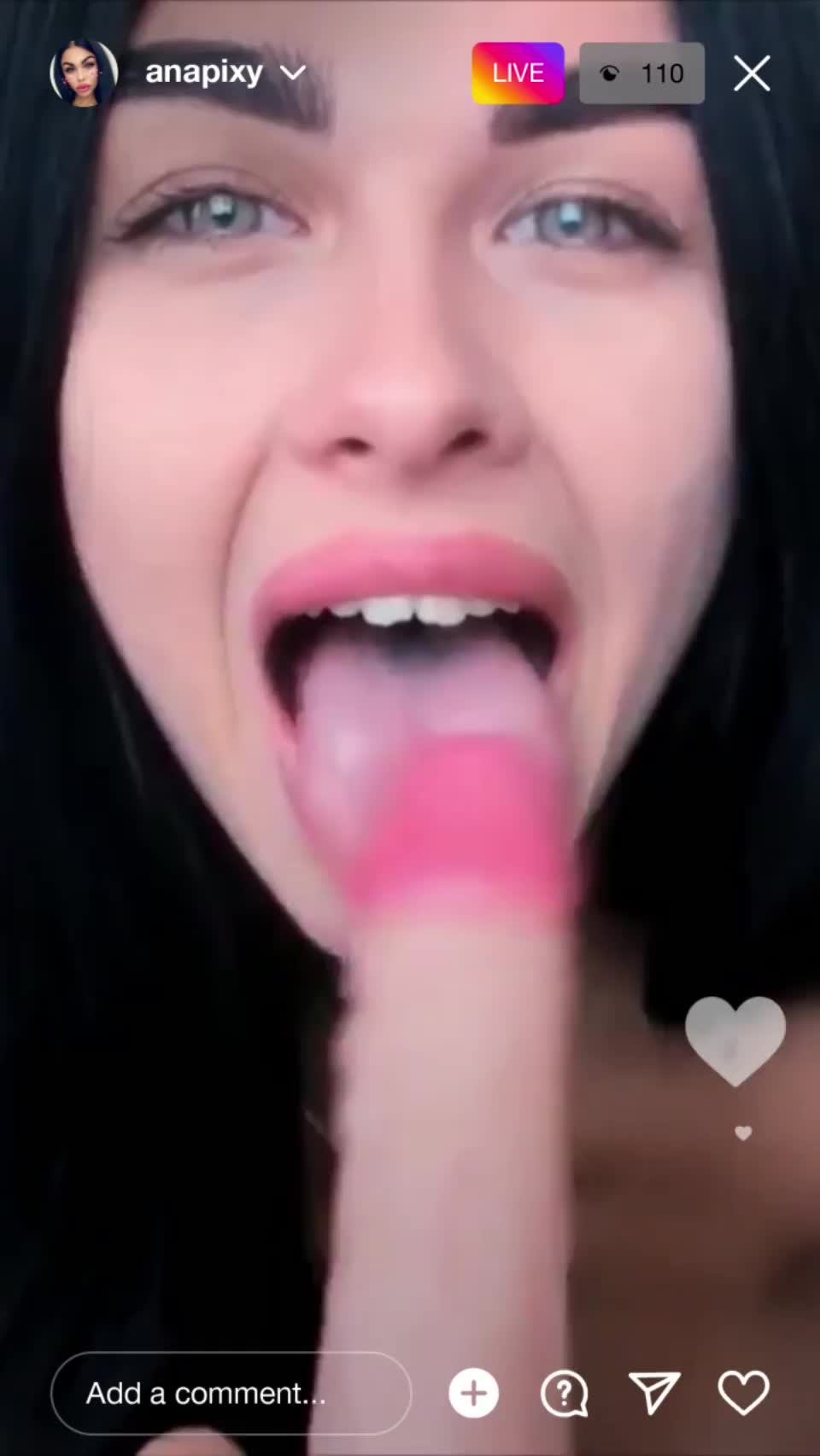 Insta Leak - Would you slide your cock in her? : video clip