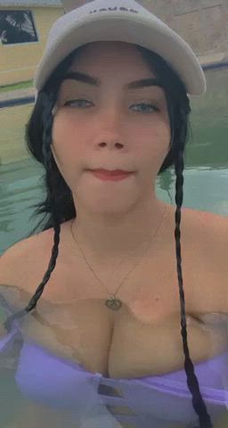 i get horny in the pool too often.. it always ends like in this video haha, I think another girl saw me recording this video : video clip