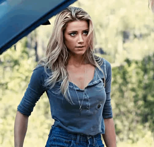 Amber Heard realizing what she has to do to pay you for fixing her car… : video clip