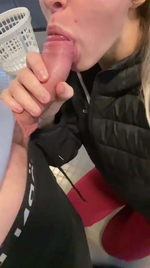 While waiting for the laundry : video clip