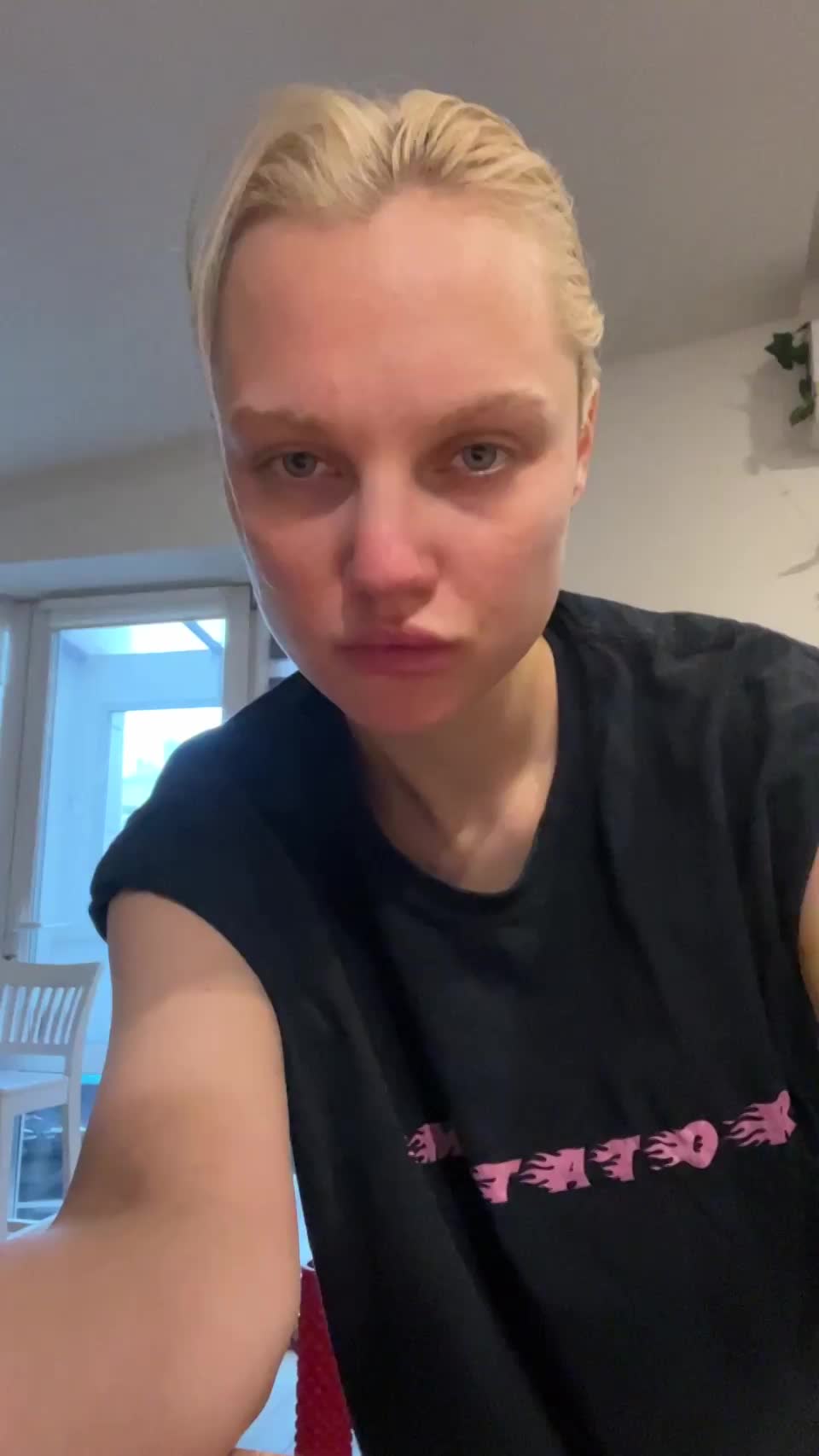 My petite pale body ready to satisfy your tool : video clip