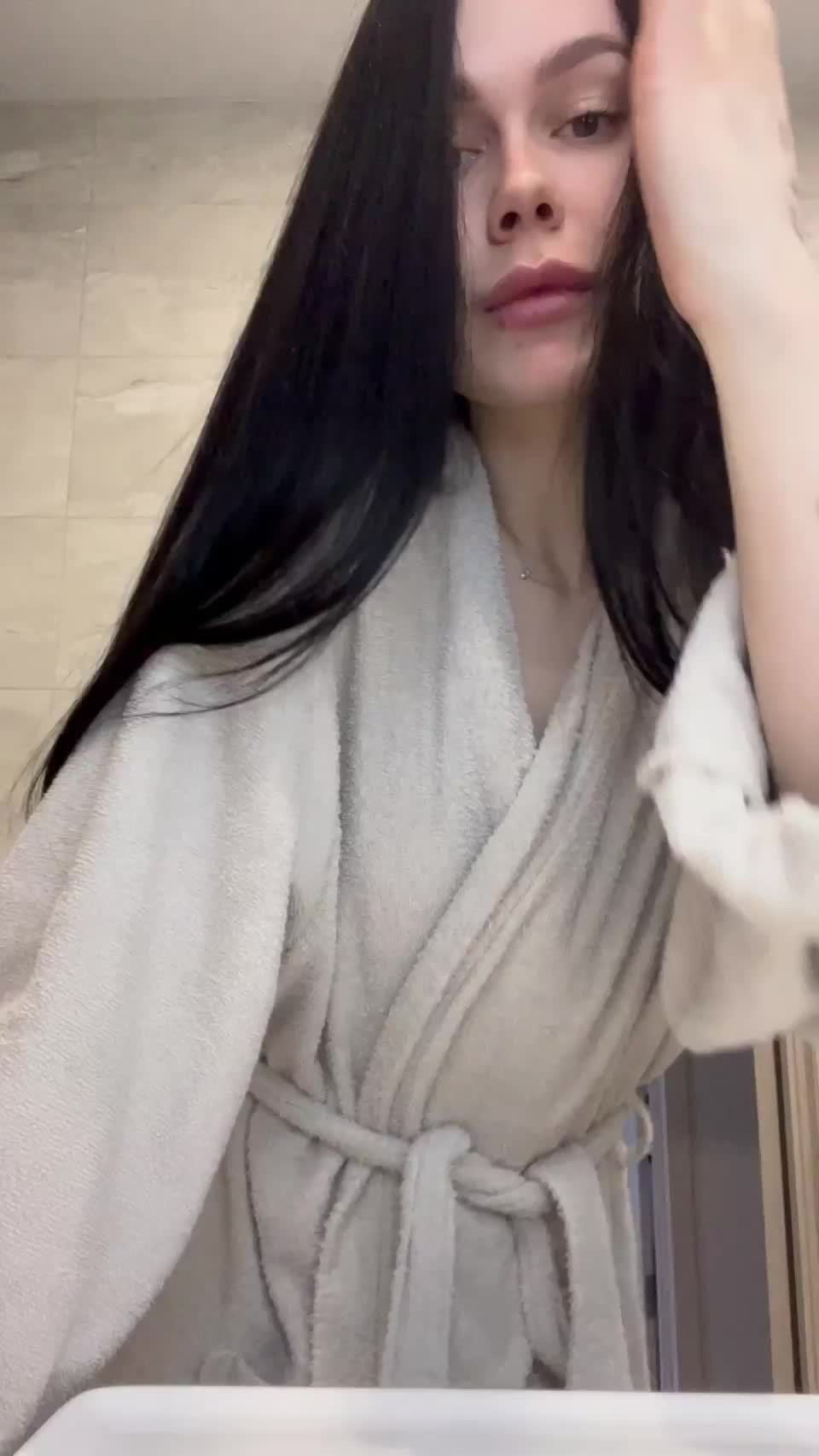 My sweet ass always ready for you : video clip