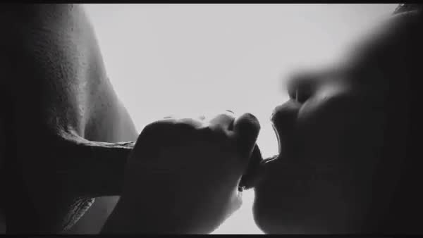 My tongue loves to help out : video clip