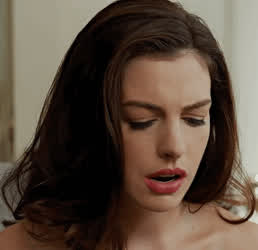 Anne Hathaway realizing that’s not a phone in your pocket… : video clip