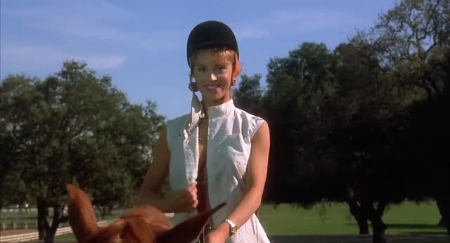 Betsy Russell in Private School. 1983 : video clip