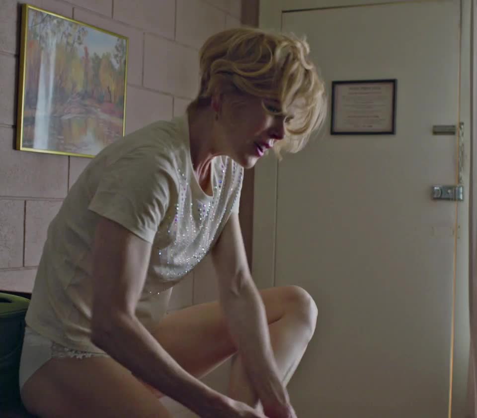 Nicole Kidman in Roar [S1E2-2022] : video clip