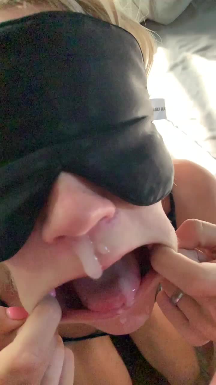 Trying to get that silky cum : video clip