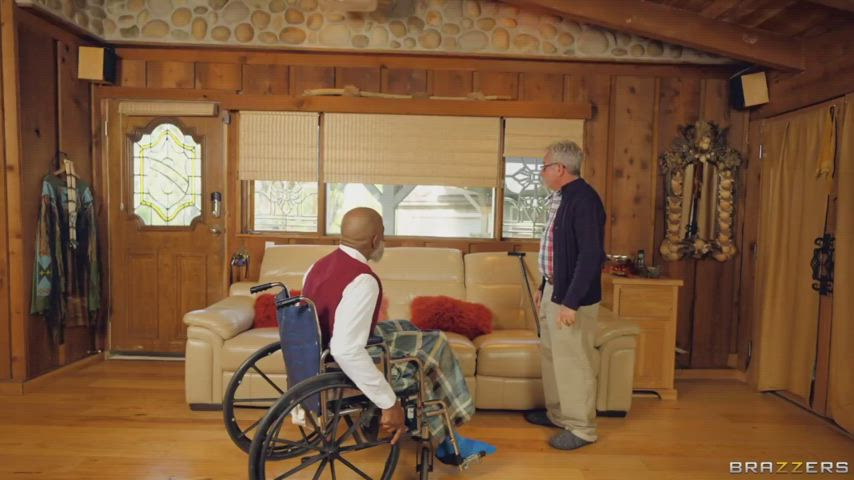 [FFM] Grandpa's Shared Summer Cabin : video clip