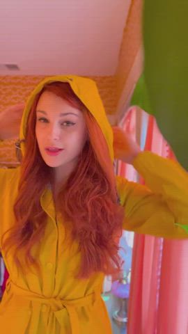 I’m wearing a raincoat so you don’t have to : video clip