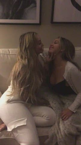 Amateur Kissing Lesbians Sensual Porn GIF by peterosar : video clip