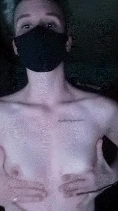 Just about a handful on both ends 😋 : video clip