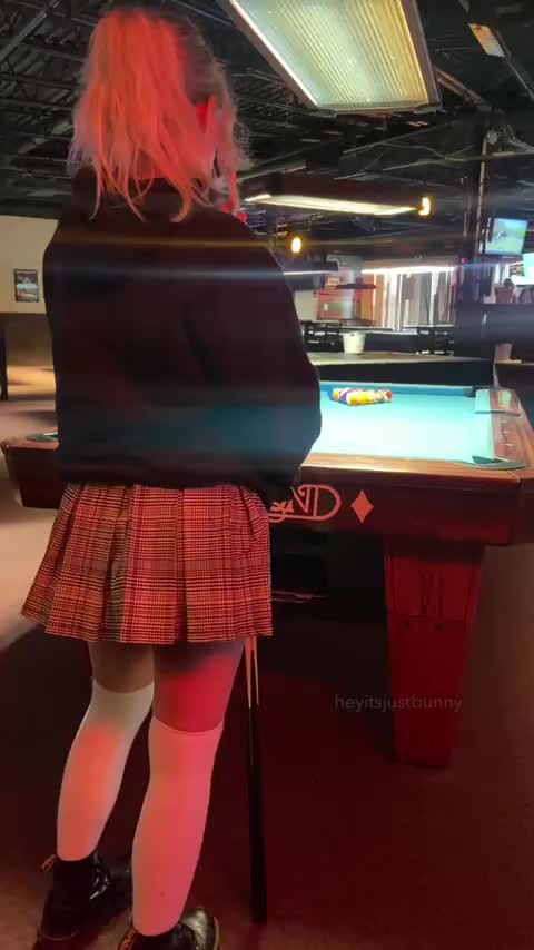 I’m not the best pool player but I make up for it in other ways [gif] : video clip